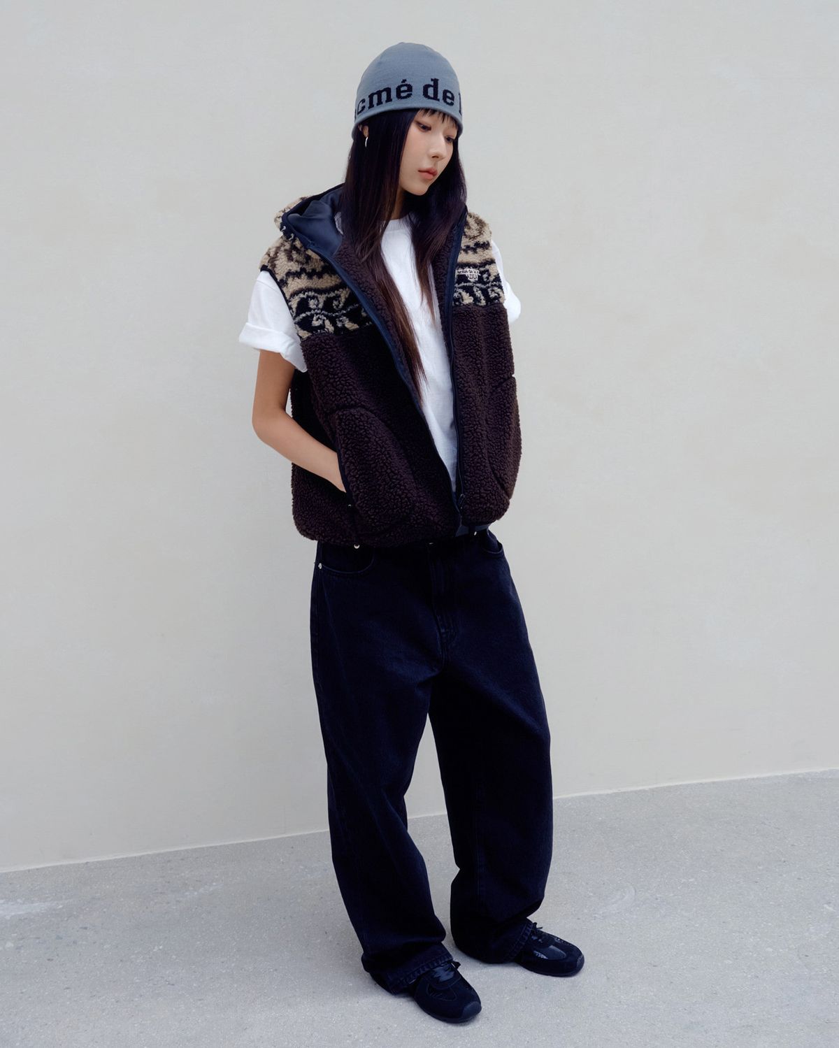 아크메드라비(ACME DE LA VIE) WOMAN FLEECE HOODIE VEST