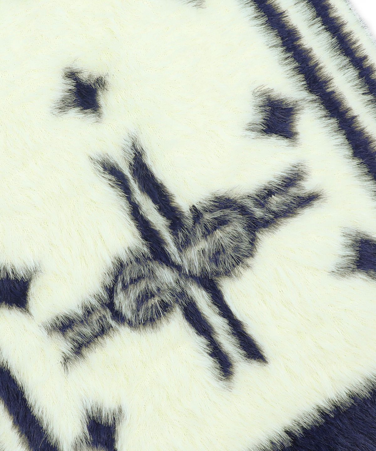 엑스톤즈(XTONZ) XF019 루프 리버시블 소프트 헤어리 머플러 (NAVY)