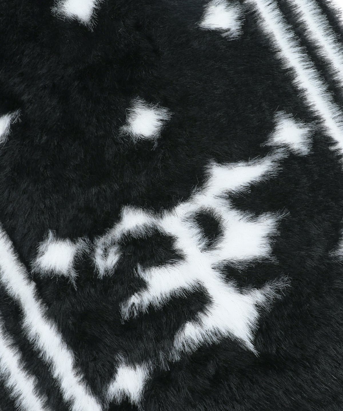 엑스톤즈(XTONZ) XF019 루프 리버시블 소프트 헤어리 머플러 (BLACK)
