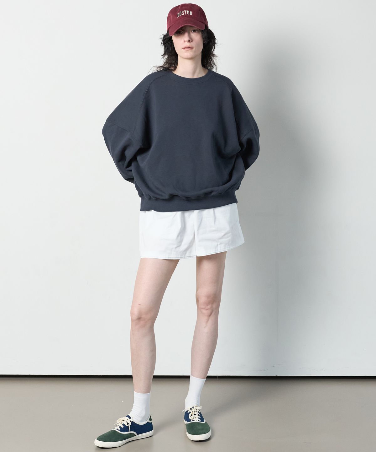 누베르(NUVERE) Dover Oversized Sweat Blue charcoal