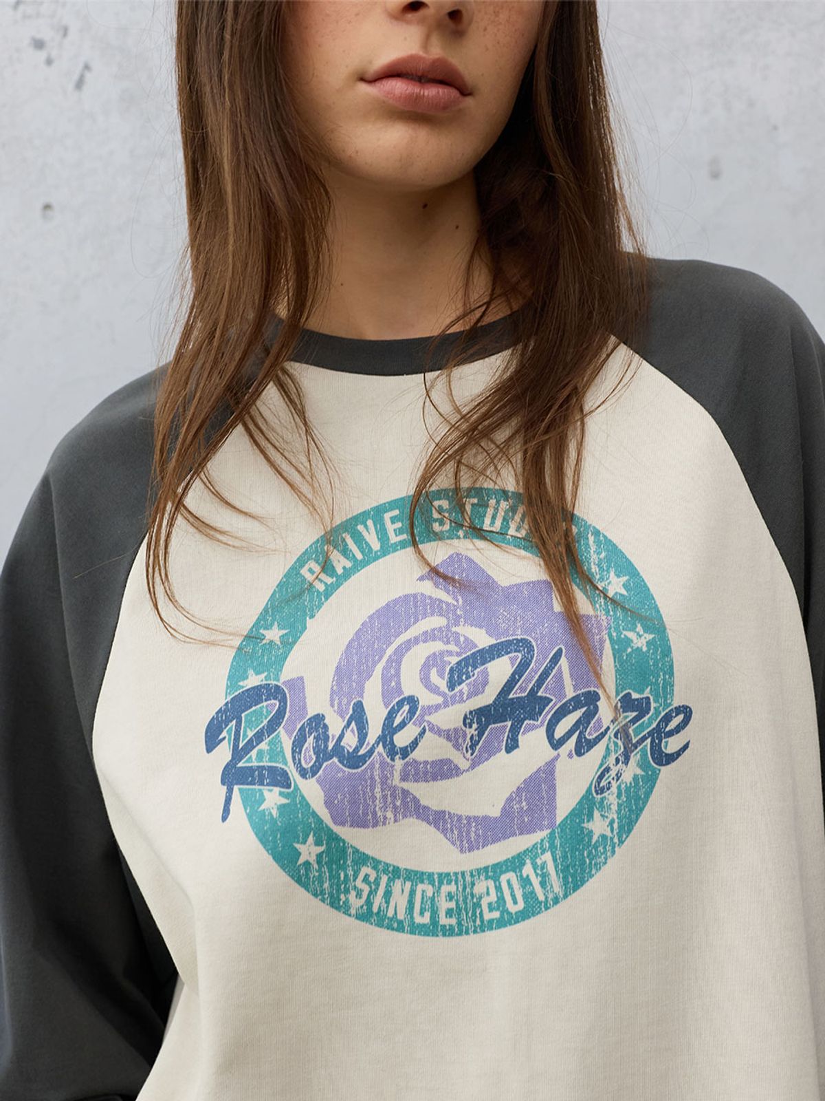 레이브(RAIVE) Raglan Graphic T-Shirts VW6AE964_2color