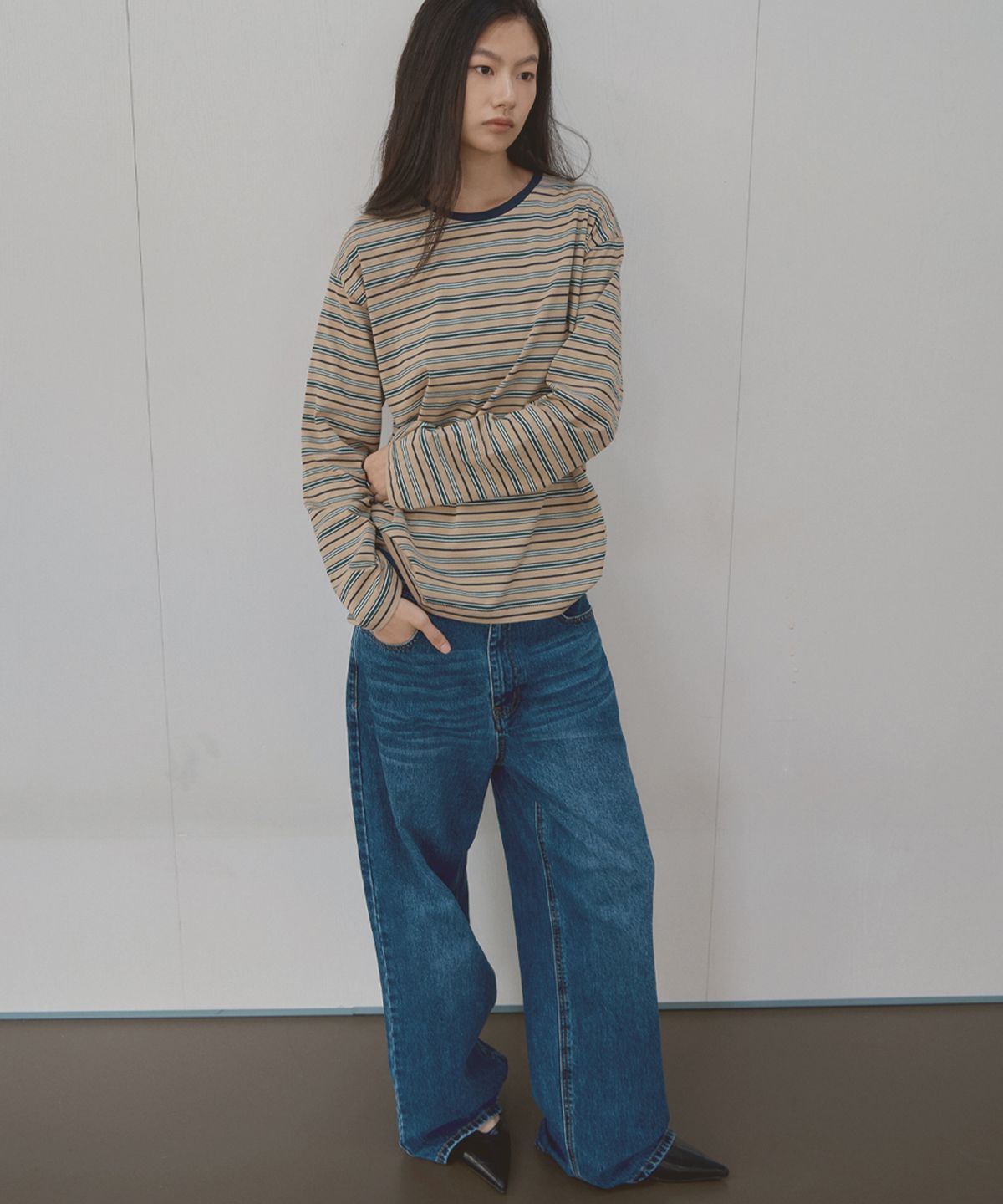 시그레이트(SIGREAT) MULTI STRIPE OVERSIZED T-SHIRT_BEIGE