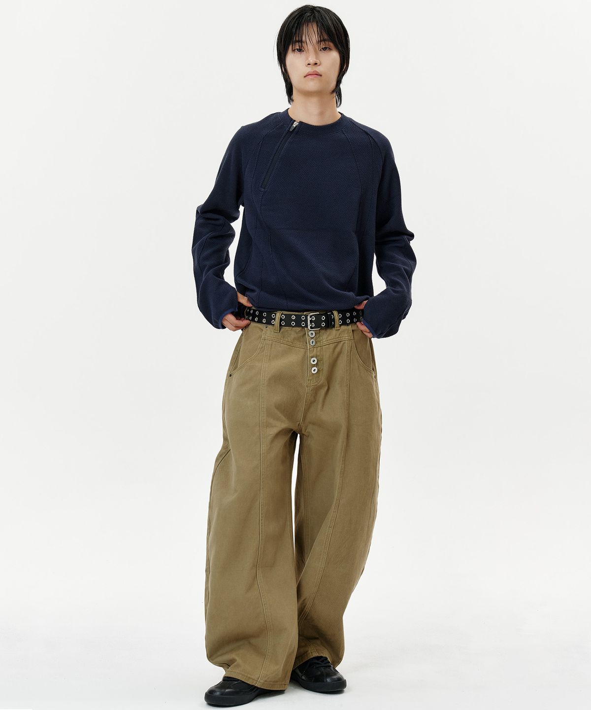 딥센스(DEEP SENSE) 4-Button Curved Pants - beige