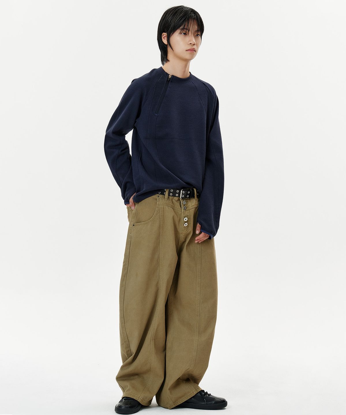 딥센스(DEEP SENSE) 4-Button Curved Pants - beige
