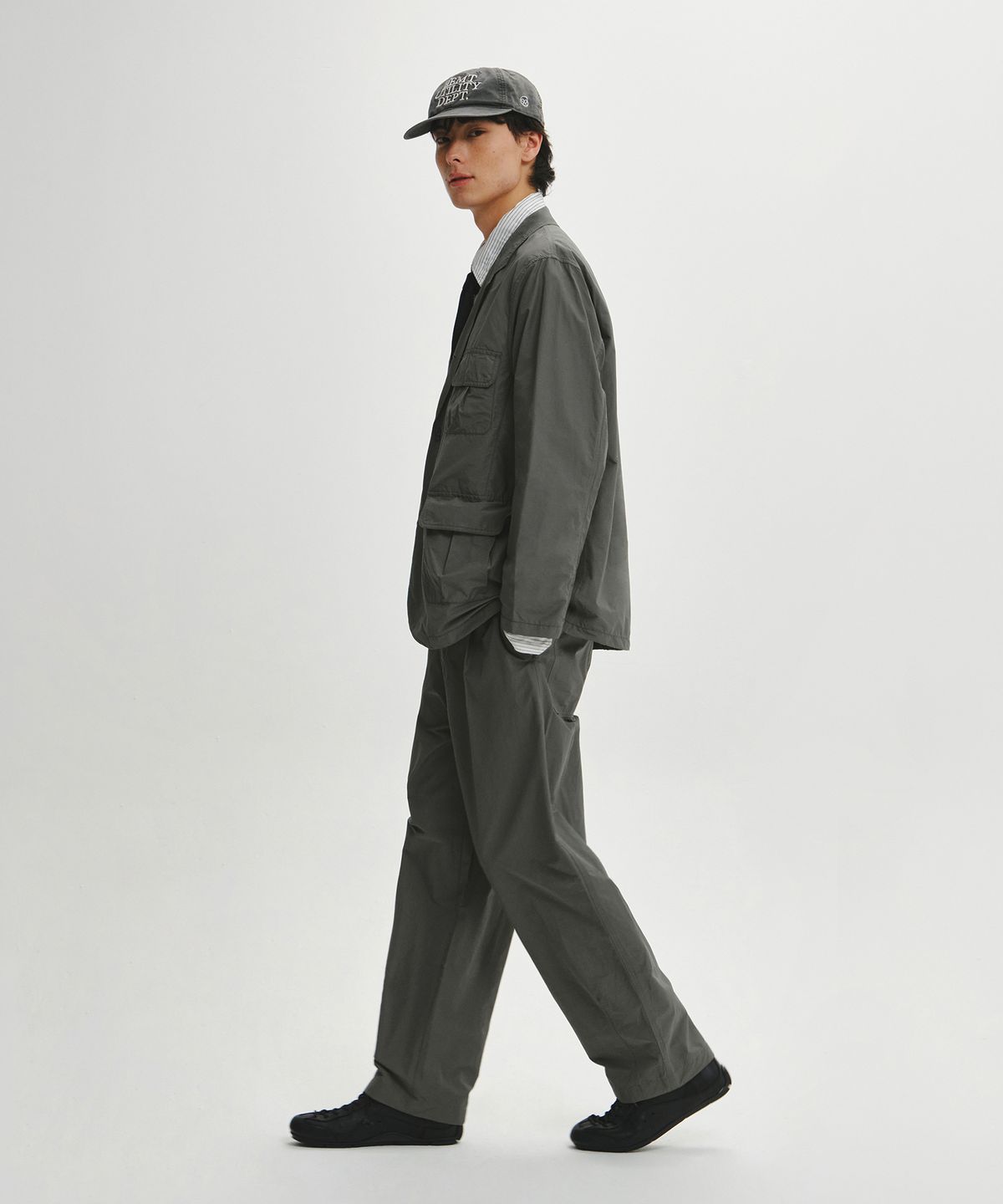 힐리먼트(HELEMENT) 필드 테크 셋업 (SAGE GREY)