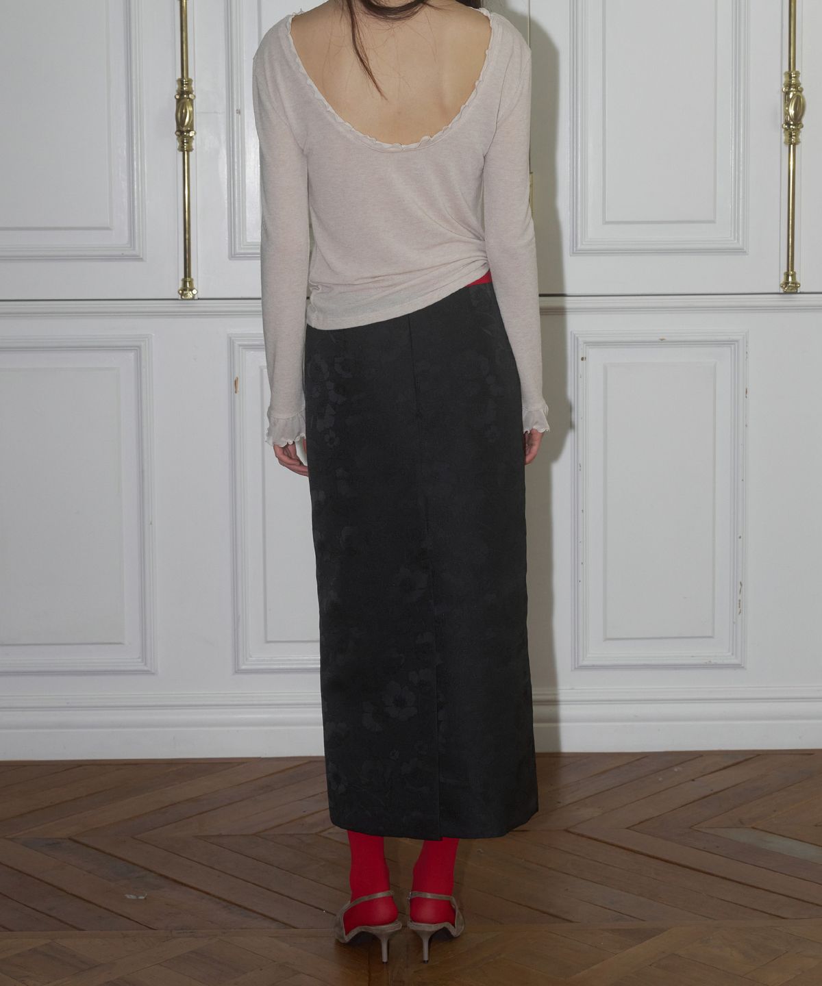 더포르타(THEPORTA) PEARL BLOOM JACQUARD LONG SKIRT, BLACK