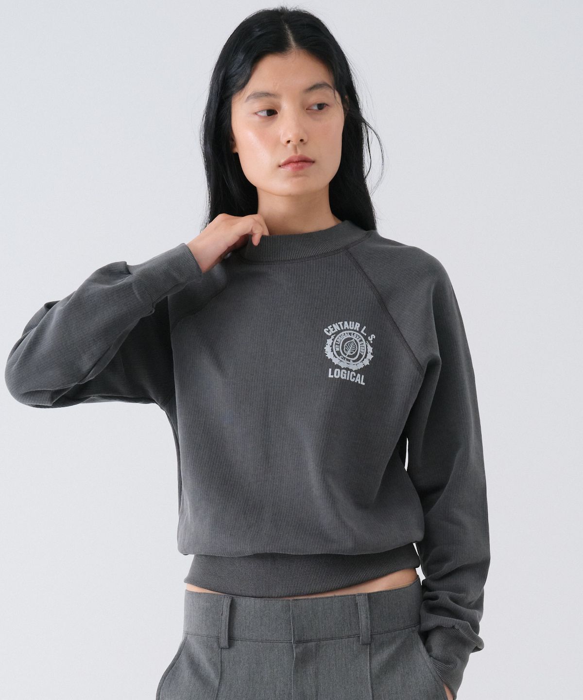 센토르(CENTAUR.KR) VINTAGE WASHED RAGLAN SWEATSHIRT_CHARCOAL