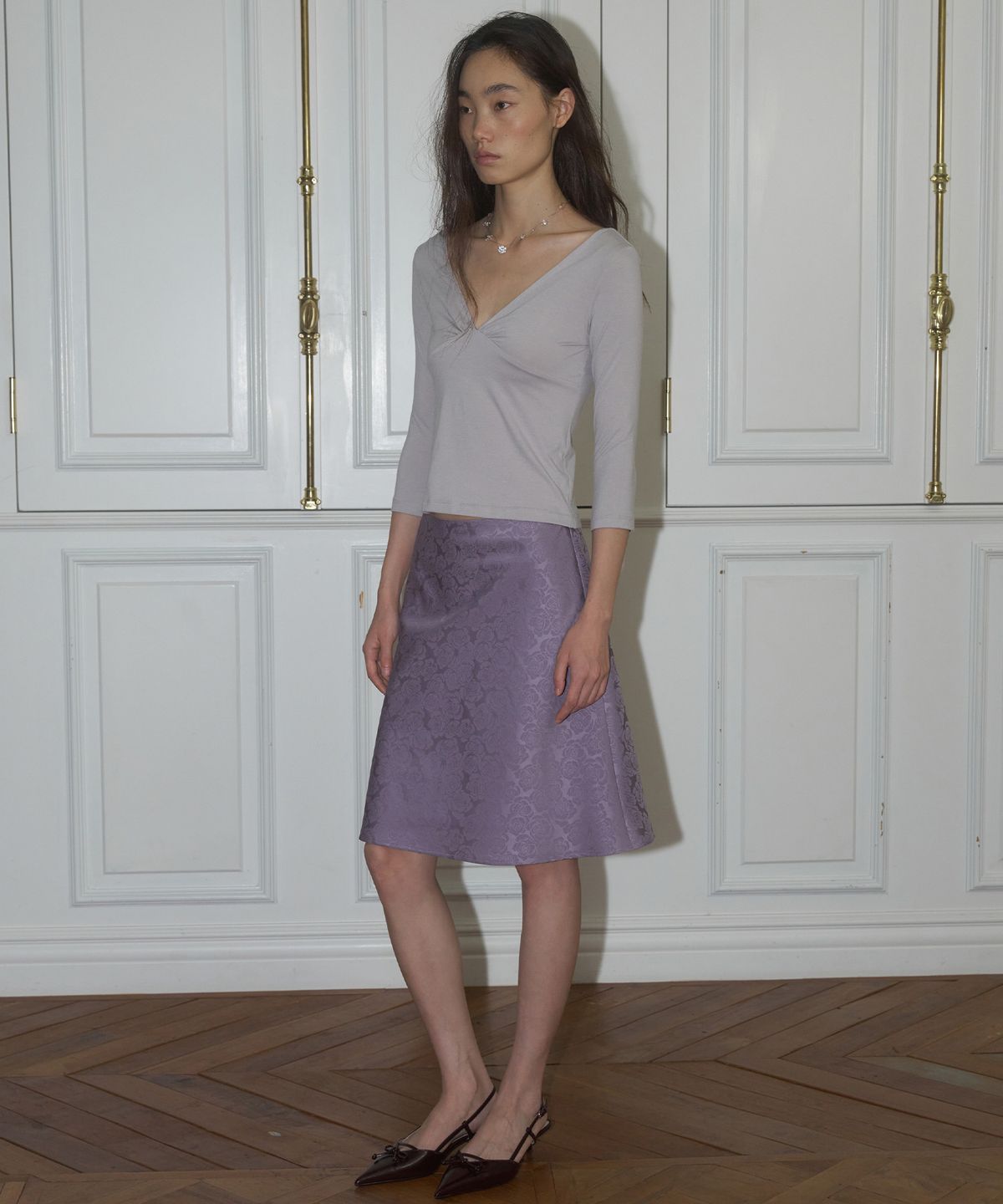 더포르타(THEPORTA) SATIN FLORAL MIDI SKIRT, PURPLE