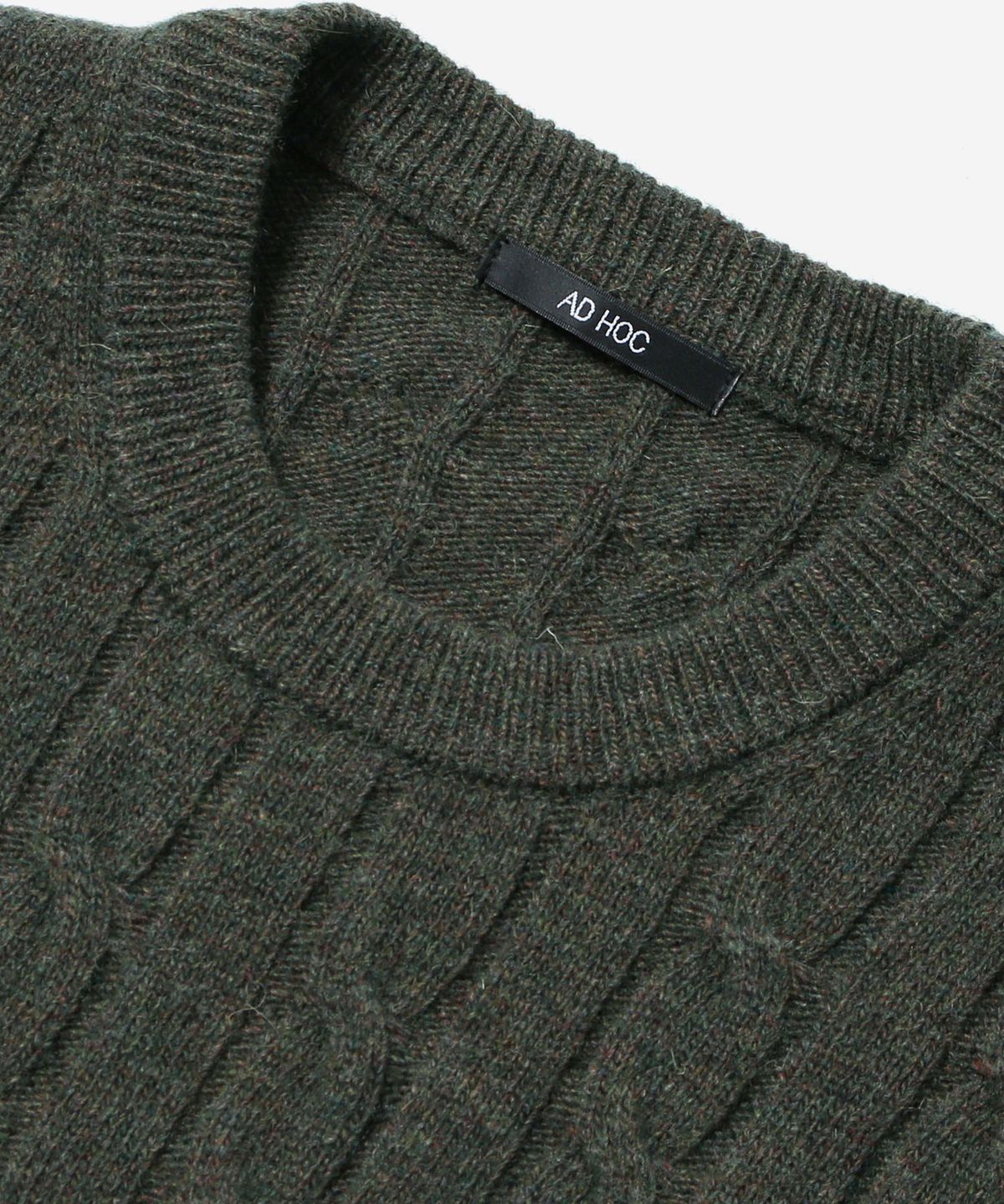 애드호크(ADHOC) 남녀공용 라운드넥 케이블 니트 (KHAKI) (HCALK40)
