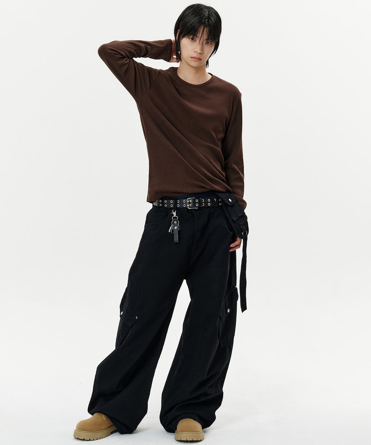 딥센스(DEEP SENSE) Utility Panel Curved Cargo Pants - black