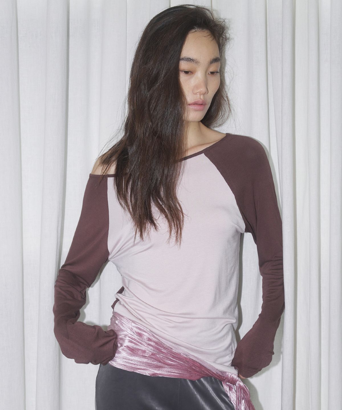 더포르타(THEPORTA) VINTAGE CONTRAST RAGLAN TOP, BROWN