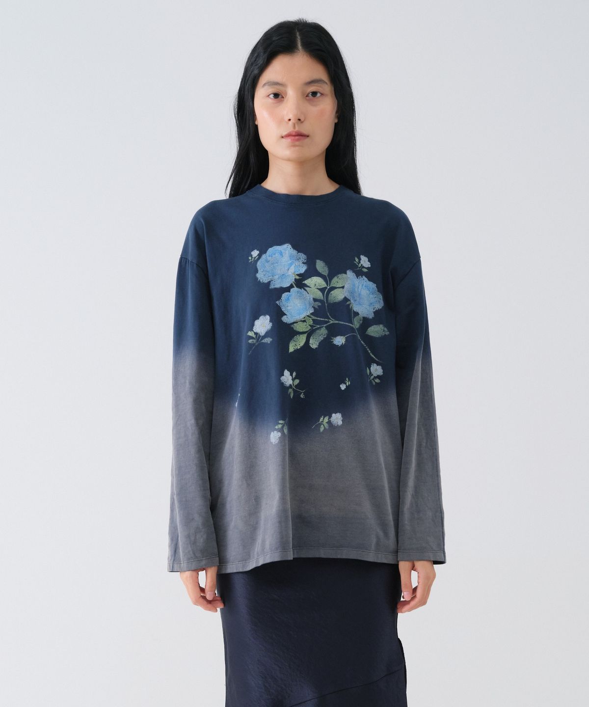 센토르(CENTAUR.KR) VINTAGE WASHED FLOWER LONG SLEEVE TEE_NAVY