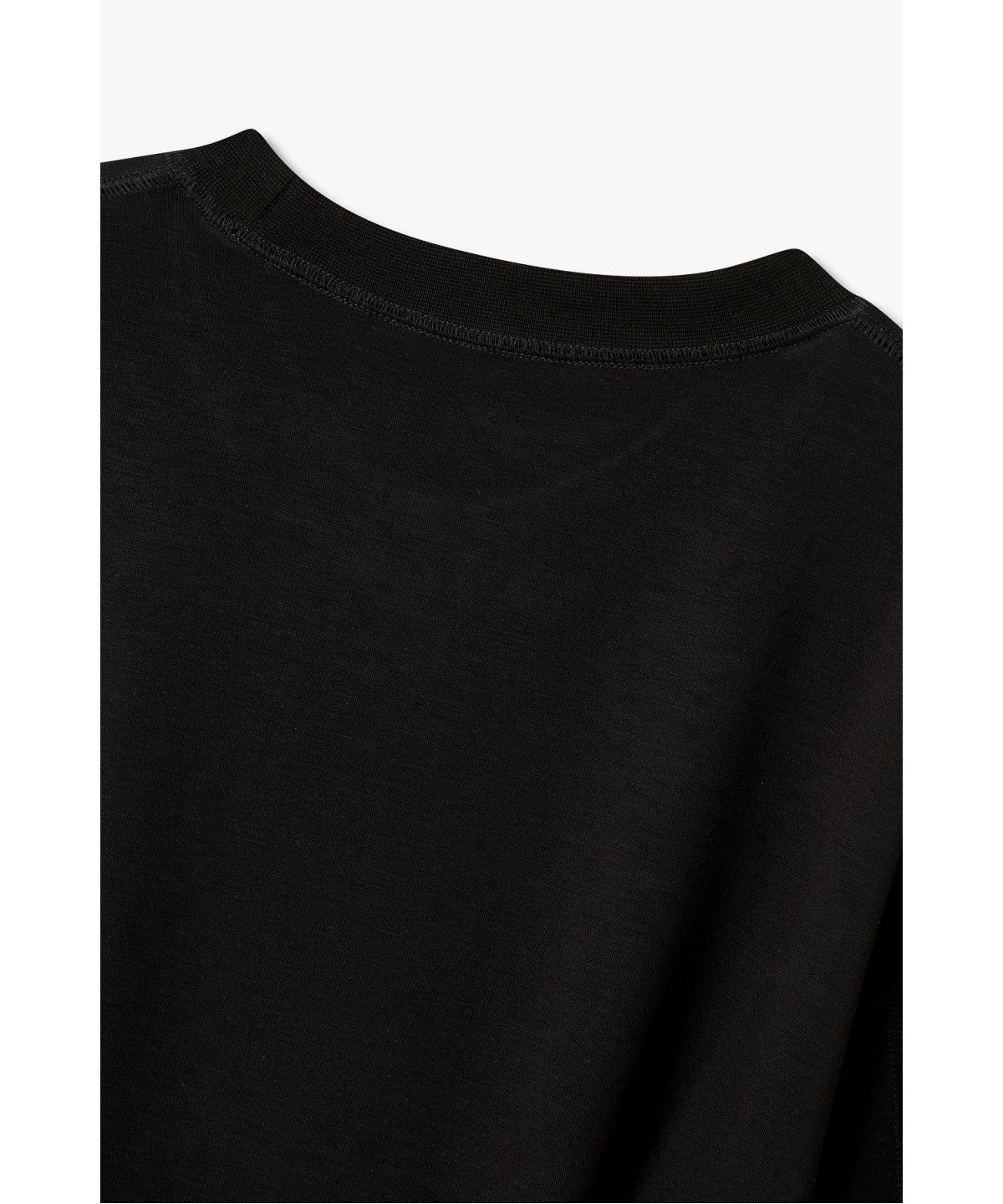 아르마니 익스체인지(ARMANI EXCHANGE) 여성 오버레이 시퀸 로고 스웨트셔츠 _블랙_A426331501