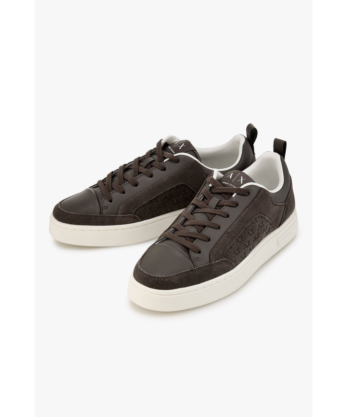 아르마니 익스체인지(ARMANI EXCHANGE) 남성 사이드 로고 스웨이드 스니커즈 _토프_A416375002