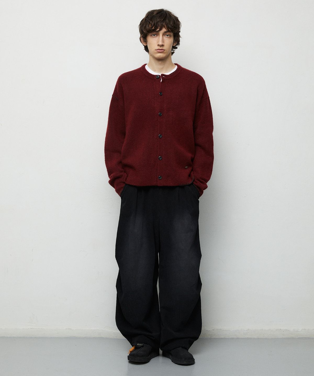 마하그리드(MAHAGRID) BRUSHED WIDE CORDUROY PANTS[BLACK]