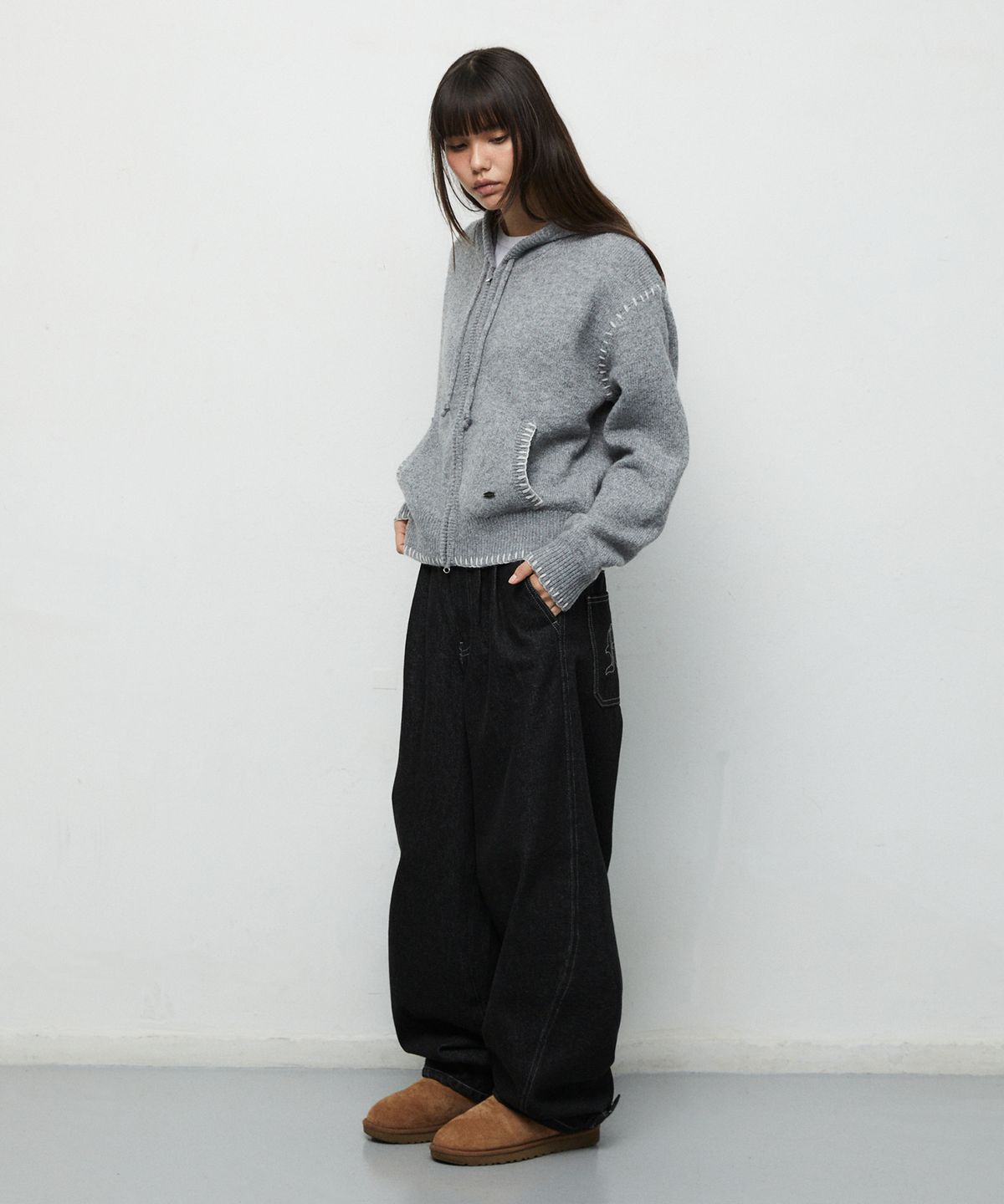 마하그리드(MAHAGRID) STITCH CROP HOODED ZIP UP KNIT[GREY]