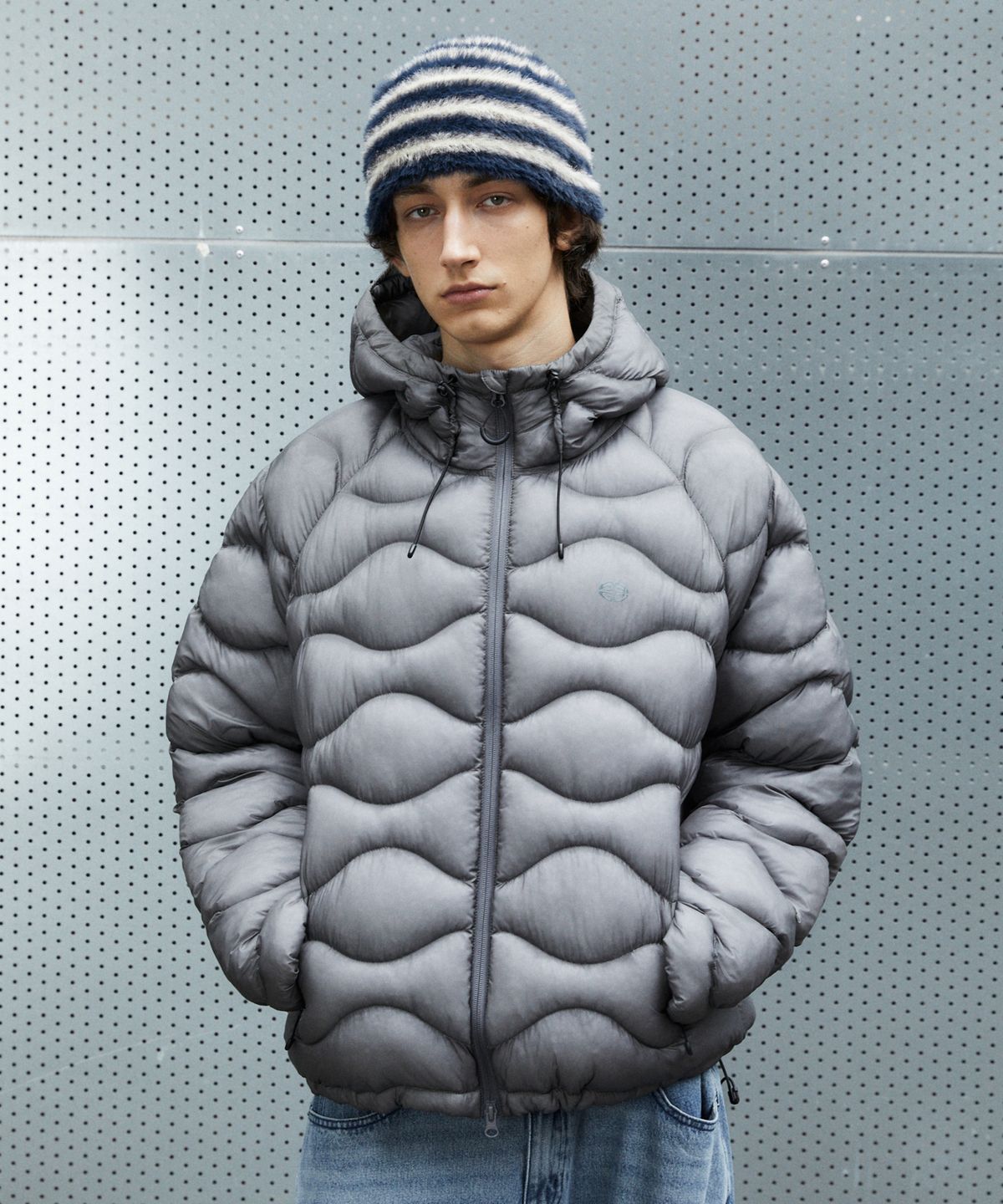 마하그리드(MAHAGRID) HAIRY STRIPE BEANIE[CHARCOAL]