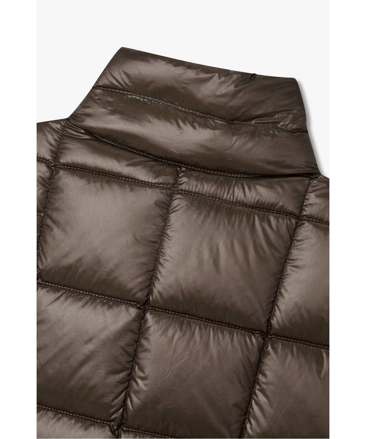 아르마니 익스체인지(ARMANI EXCHANGE) 남성 나일론 하이넥 다운 베스트 _웜 그레이_A416310022