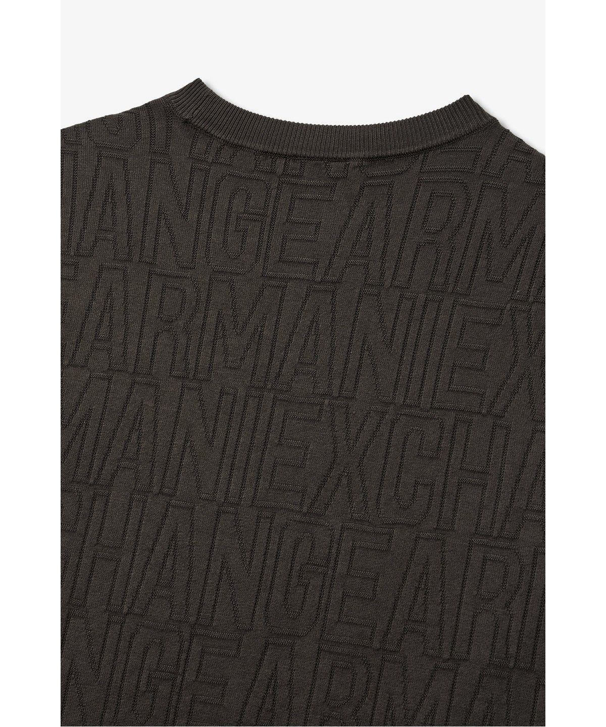 아르마니 익스체인지(ARMANI EXCHANGE) 남성 올오버 로고 패턴 크루넥 니트 _챠콜_A416332006