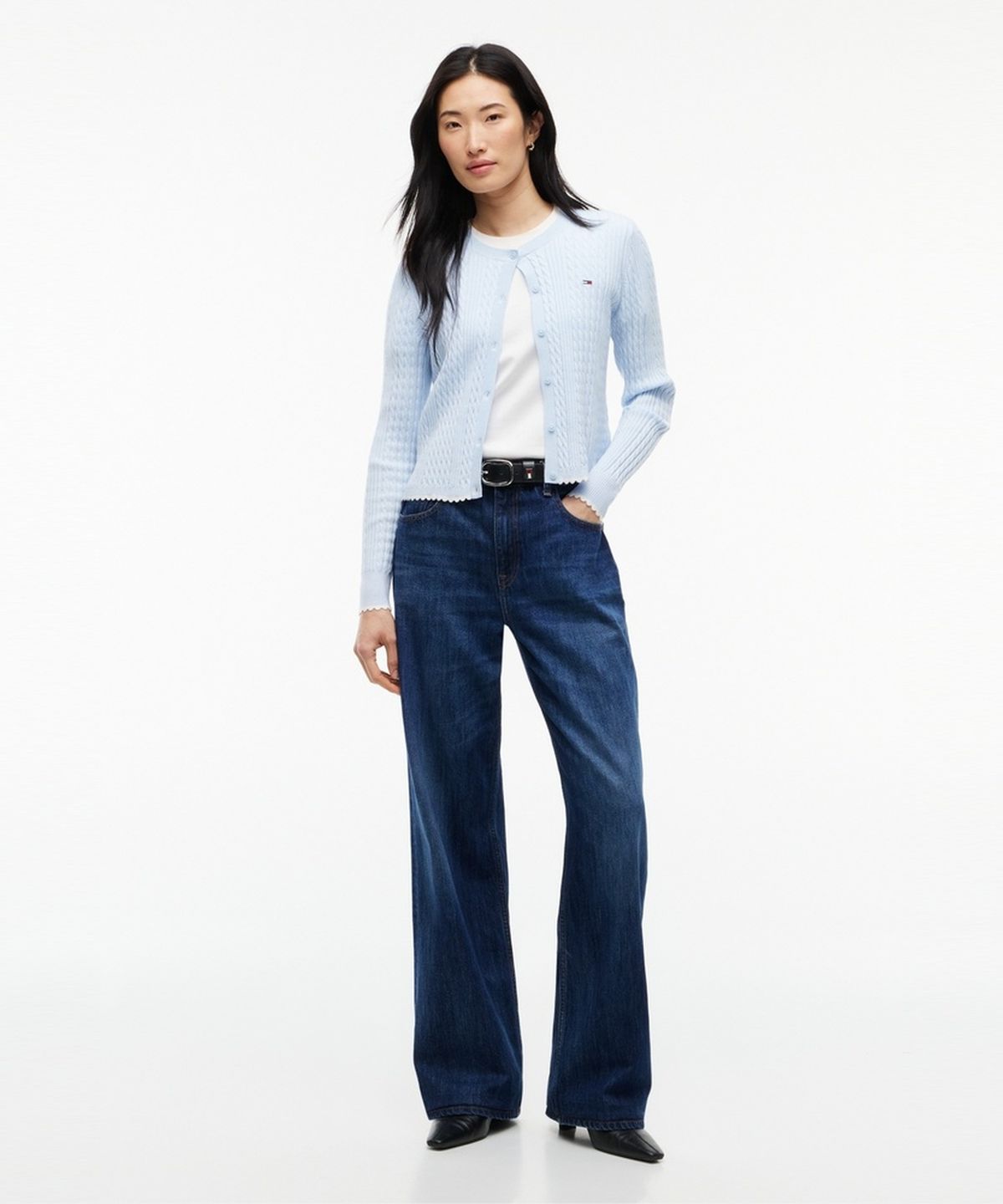 타미진스(TOMMY JEANS) 케이블 크루넥 가디건 (T32G7KCD17TWT1C1N)