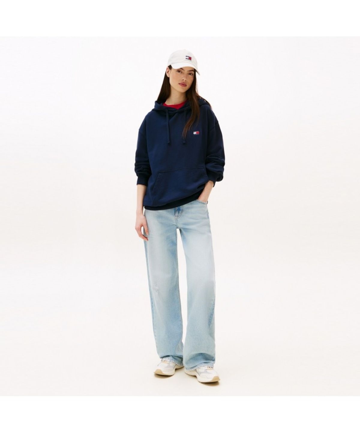 타미진스(TOMMY JEANS) 박시 배지 후디 (T32G7TTO01TMT2C1G)