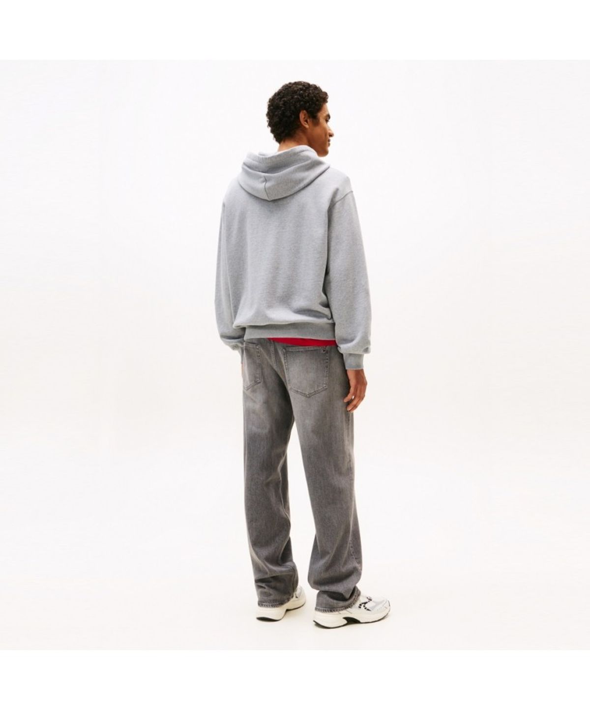 타미진스(TOMMY JEANS) 박시 배지 후디 (T32G7TTO01TMT2Q13)