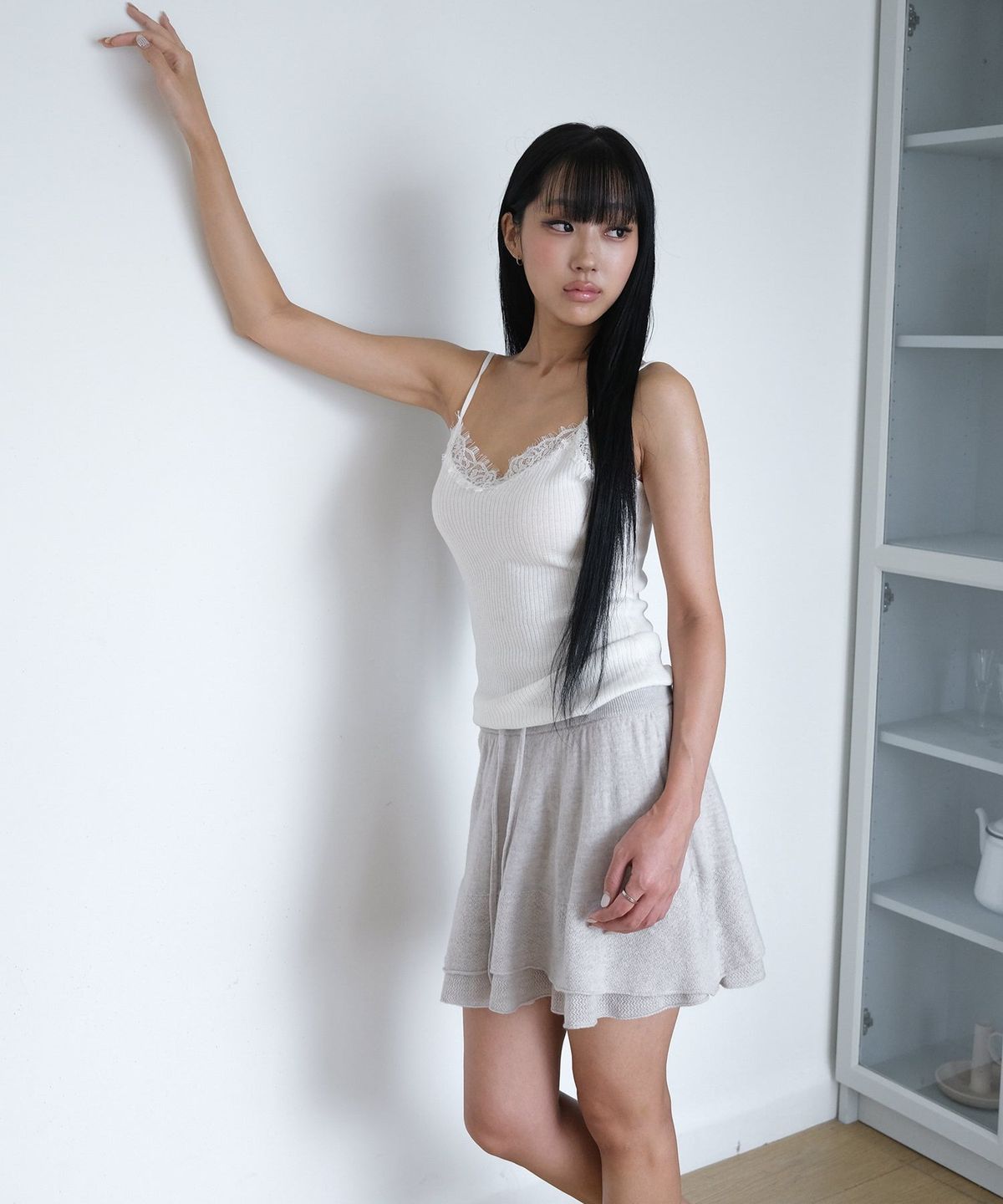 오오티엔(OOTN) FLARE KNIT SKIRT PANTS [GREY]