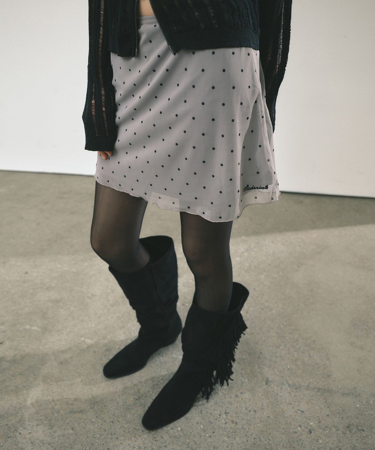 닉앤니콜(NICK&NICOLE) DOT MESH MINI SKIRT_GRAY
