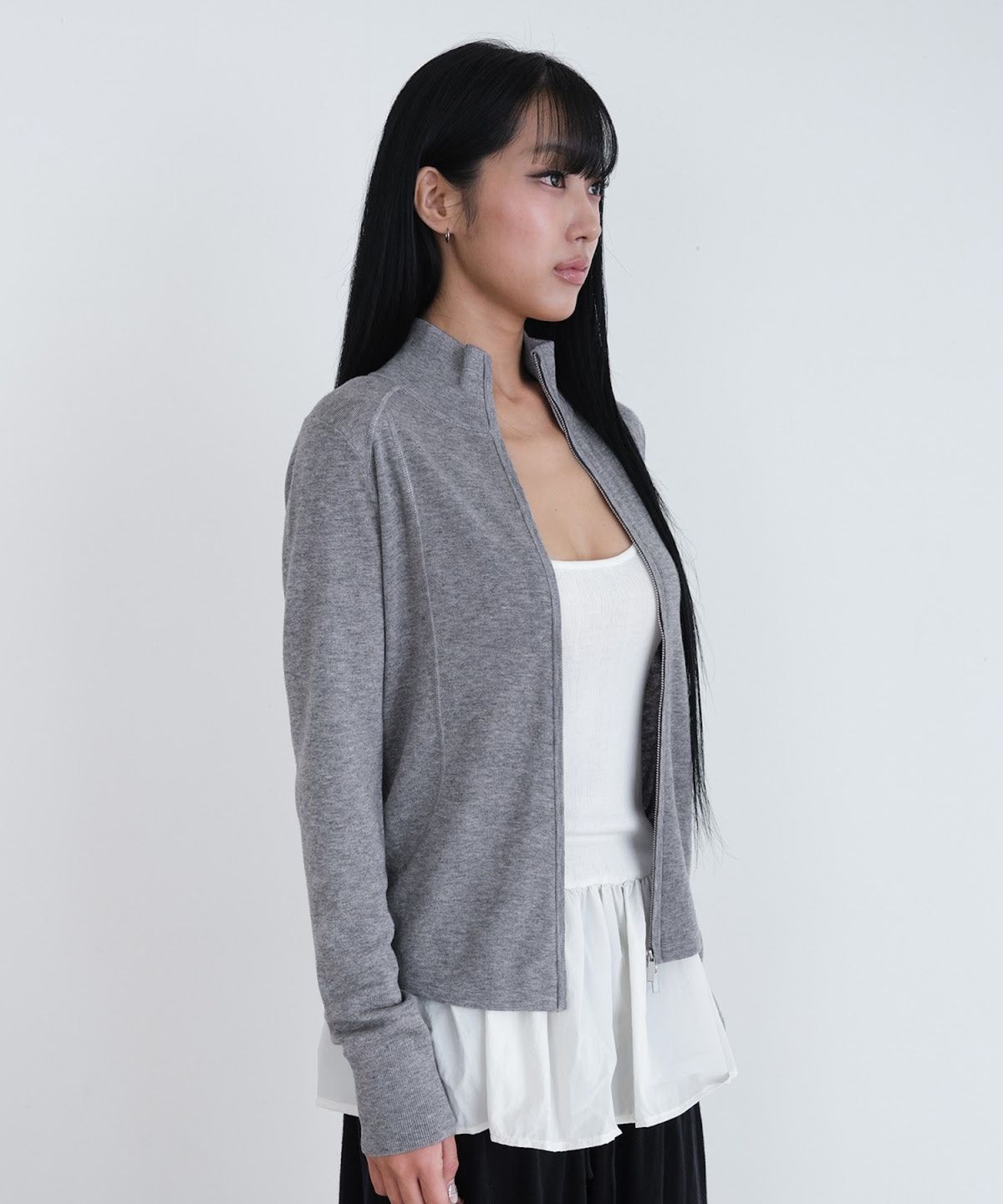 오오티엔(OOTN) HIGH NECK KNIT ZIP-UP [GREY]