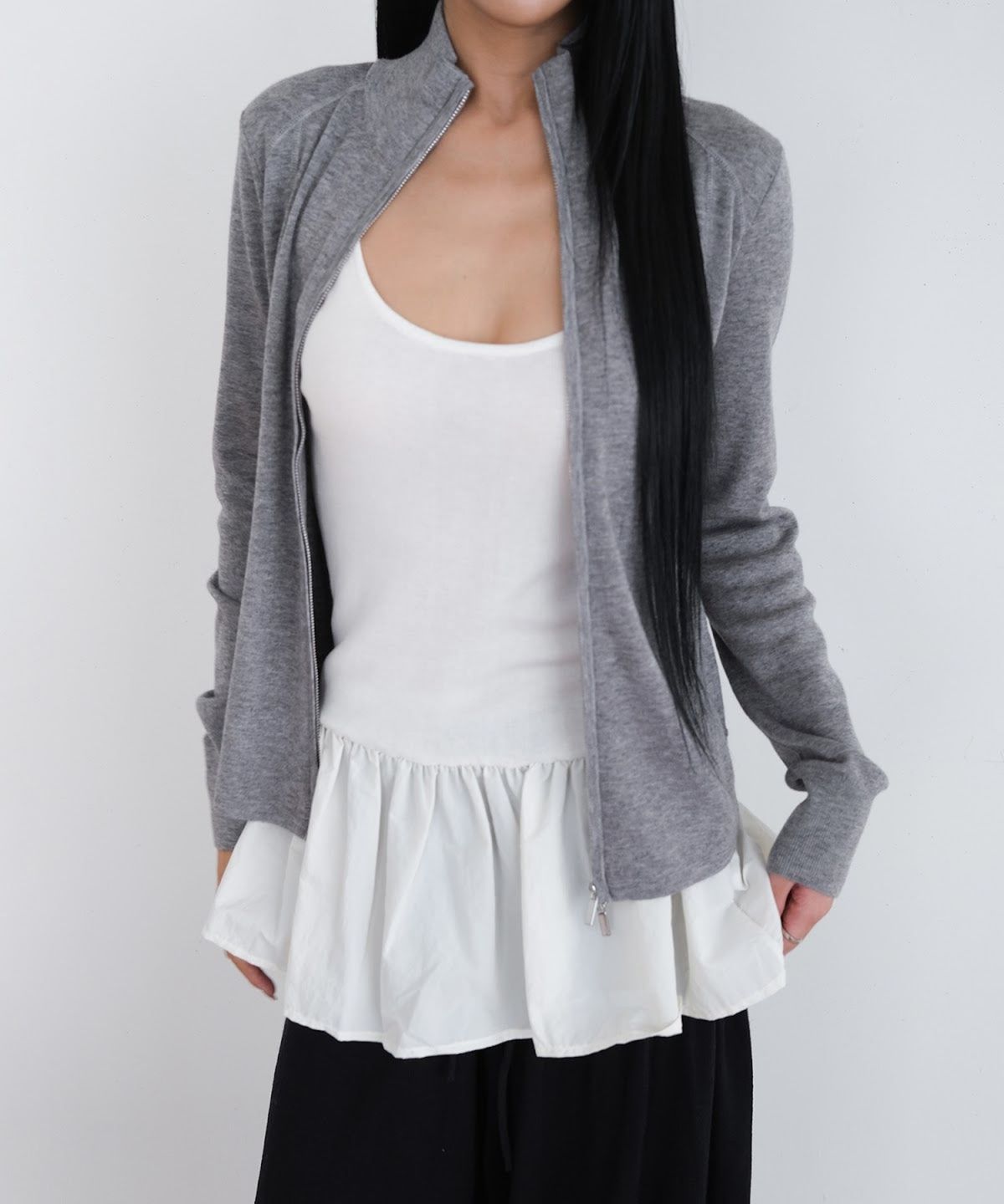 오오티엔(OOTN) HIGH NECK KNIT ZIP-UP [GREY]