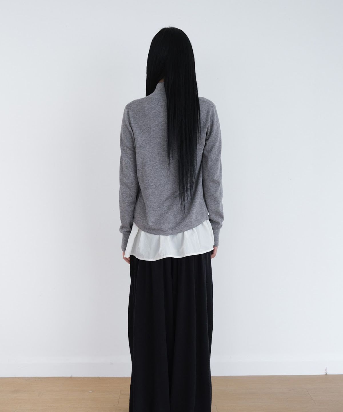 오오티엔(OOTN) HIGH NECK KNIT ZIP-UP [GREY]