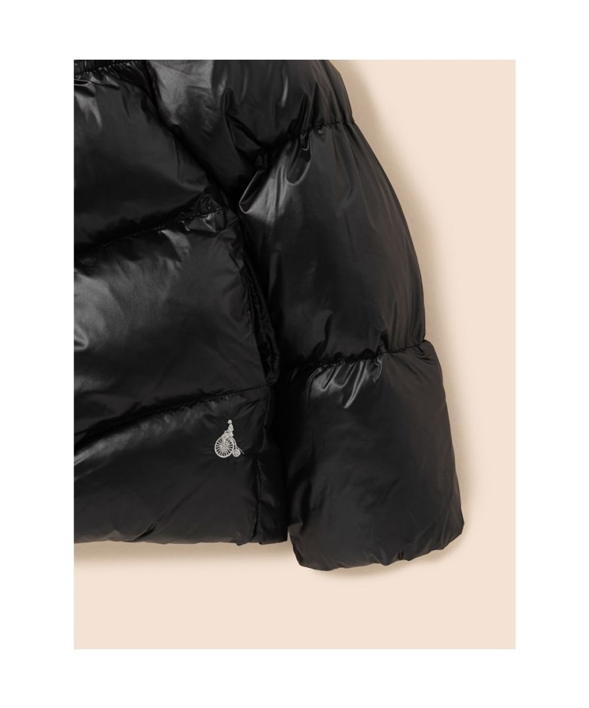 빈폴 키즈(BEANPOLE KIDS) 여아 셔링 숏 볼륨 패딩 점퍼  블랙 (BI6938G025)