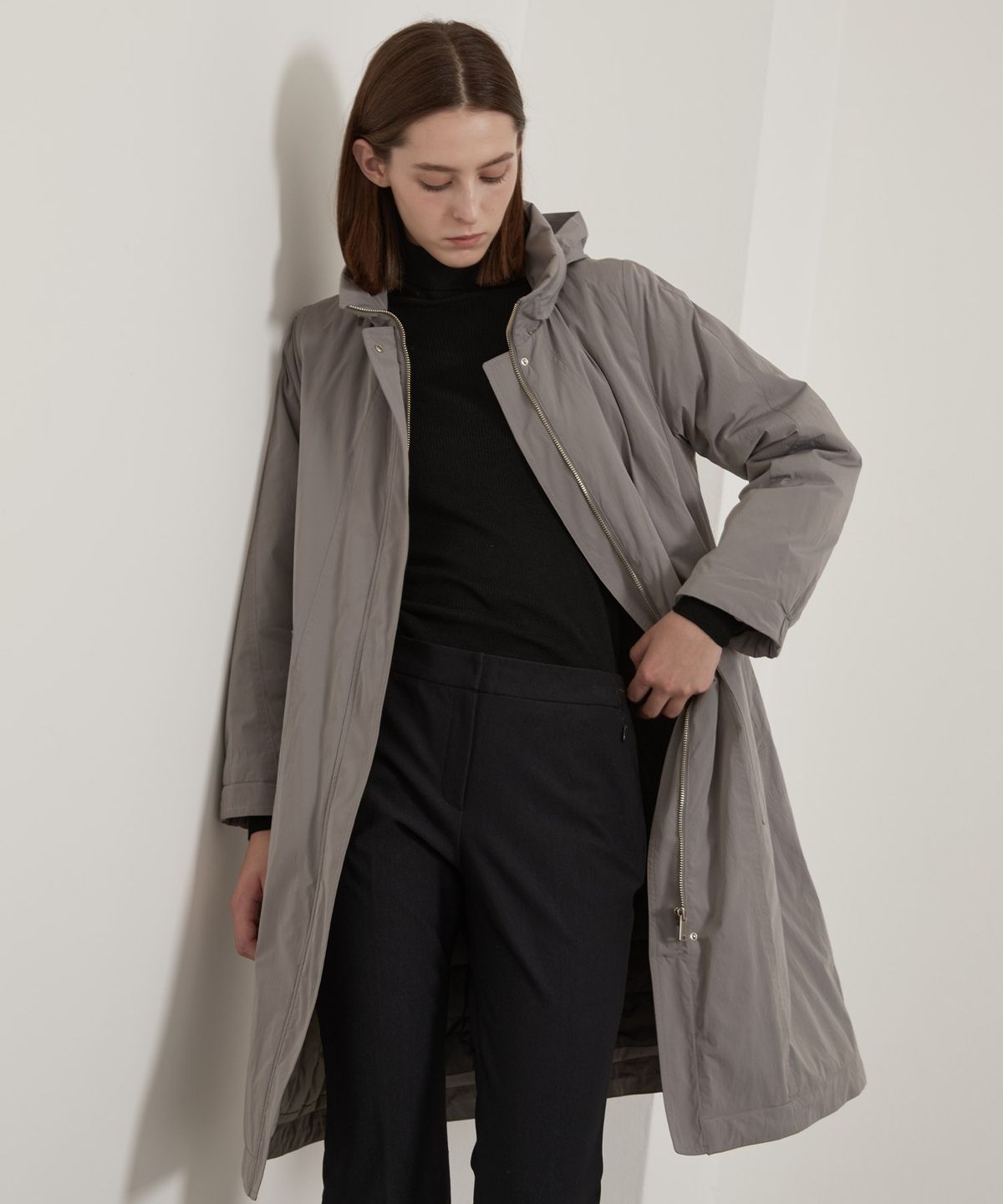 데일리스트(DAILIST) 무퀼팅 일자 롱패딩_MDBKAYW9351