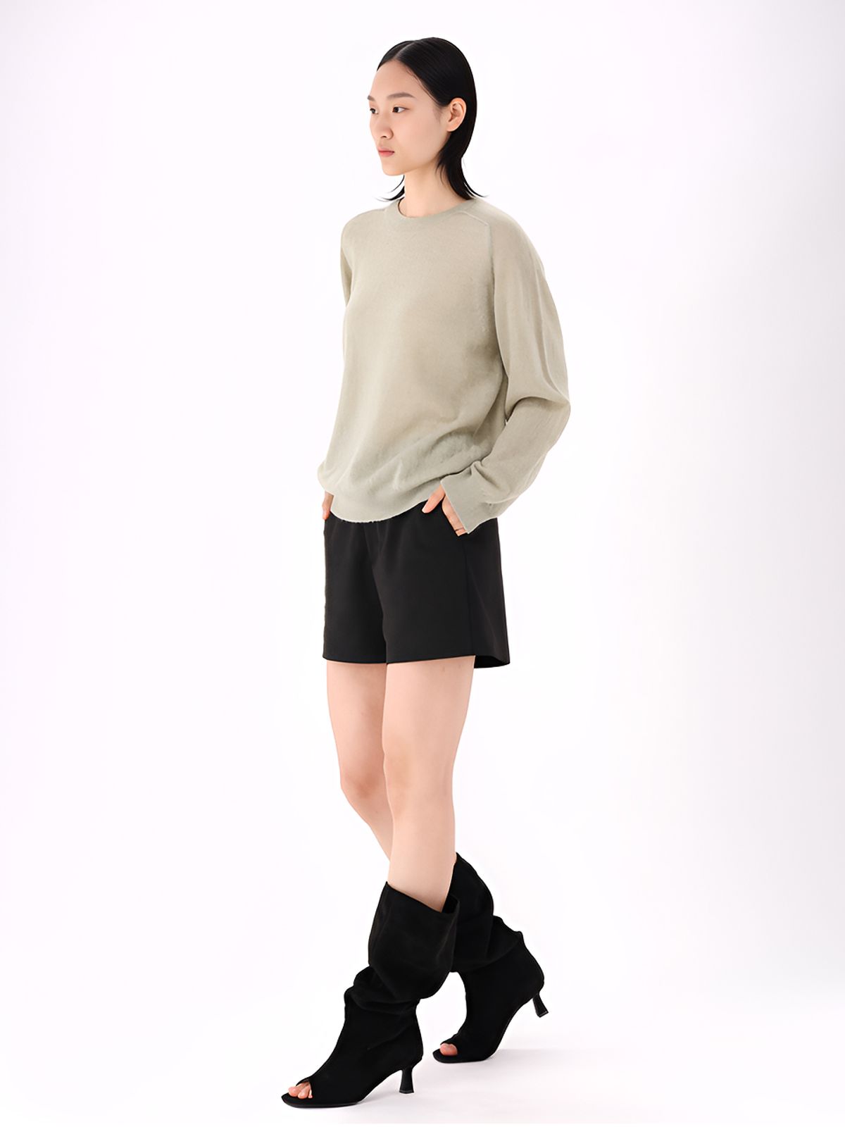 아쿠드(ACUD) Suede Shorts _Black