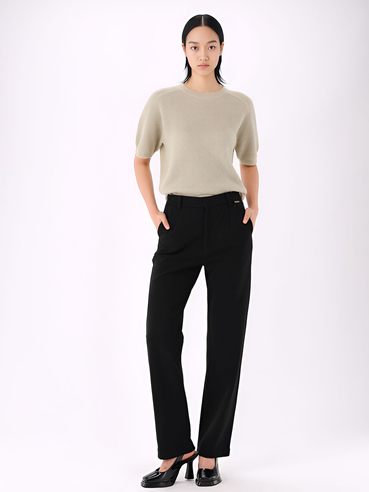 아쿠드(ACUD) Slim Straight Crepe Slacks _Black