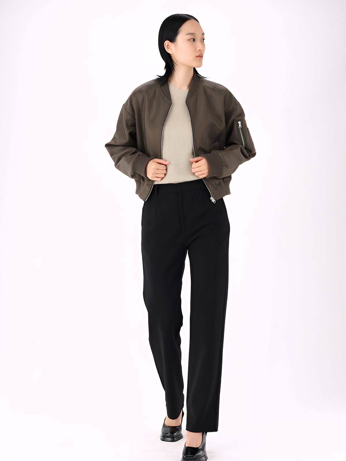 아쿠드(ACUD) Slim Straight Crepe Slacks _Black