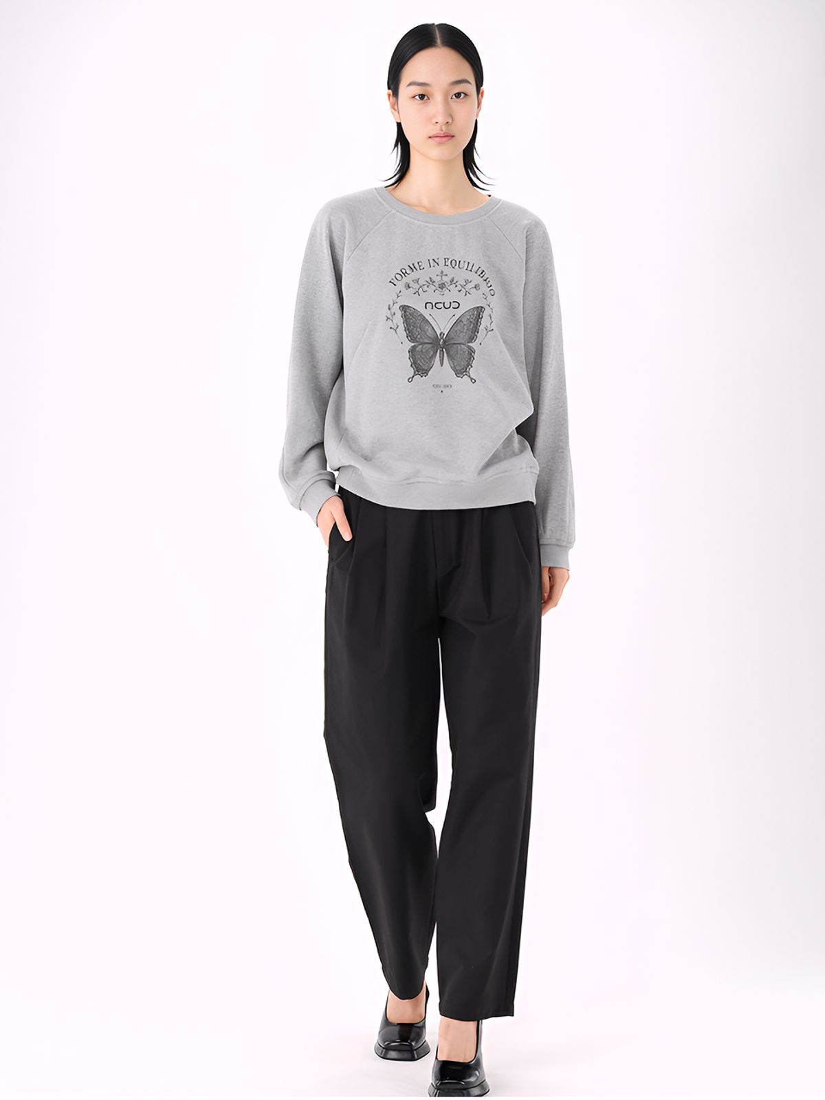 아쿠드(ACUD) Two Tuck Tapered Slacks _Black
