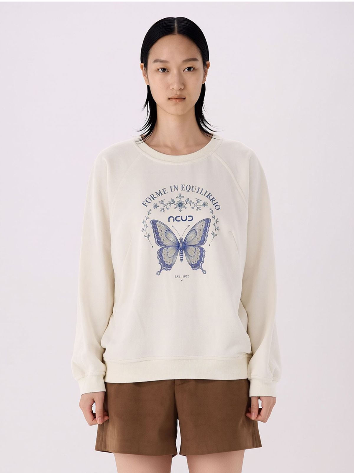 아쿠드(ACUD) Butterfly Sweatshirt _Ivory