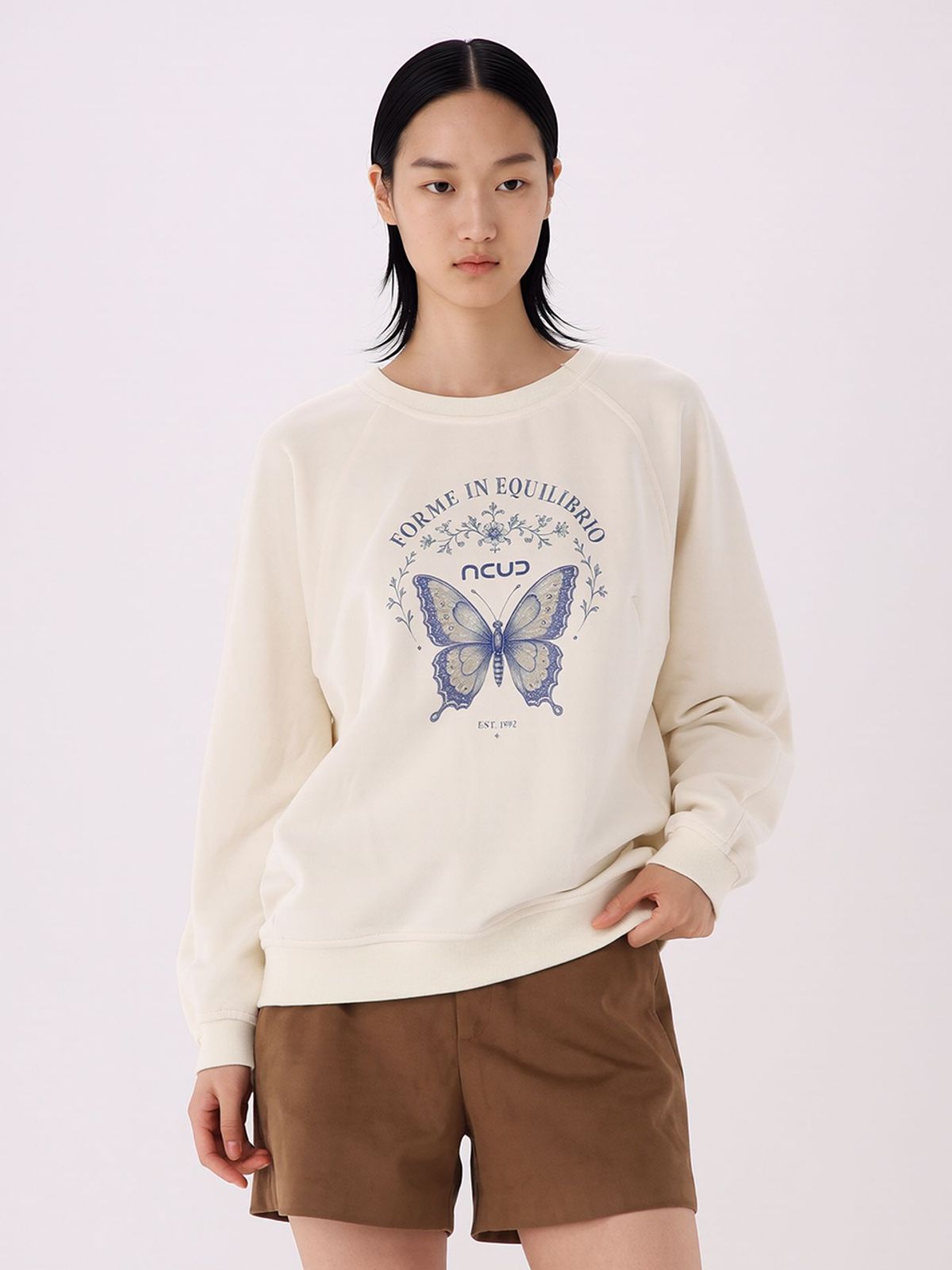 아쿠드(ACUD) Butterfly Sweatshirt _Ivory