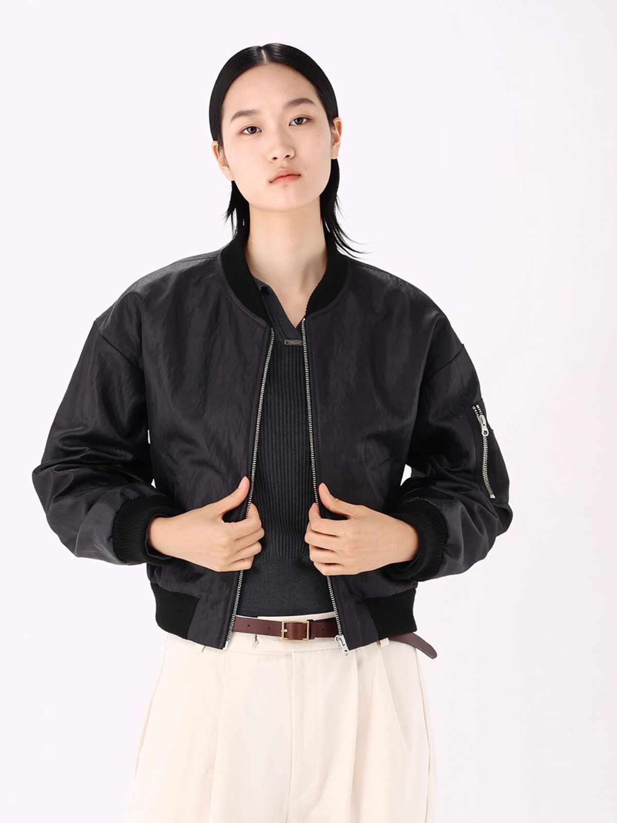 아쿠드(ACUD) Soft Gloss Bomber Jacket _Black