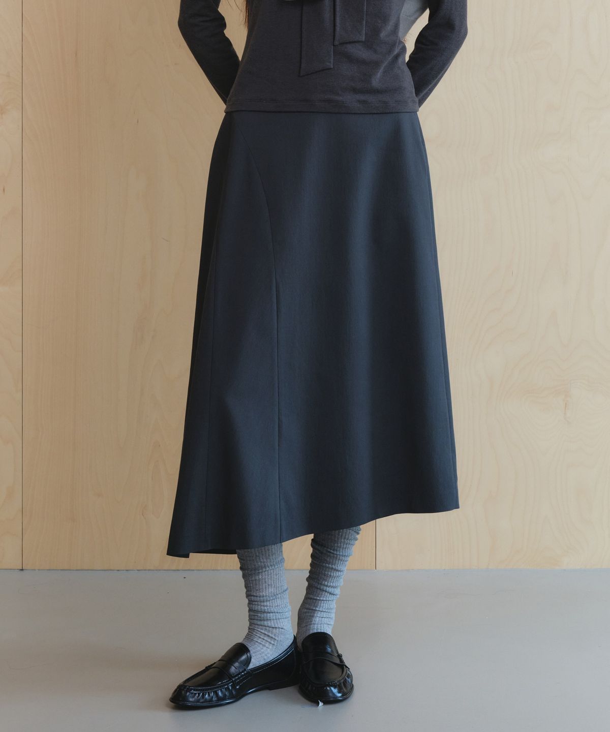 올리브 데 올리브(OLIVE DES OLIVE) 언발란스훌 A라인 스커트 OW6AS8510