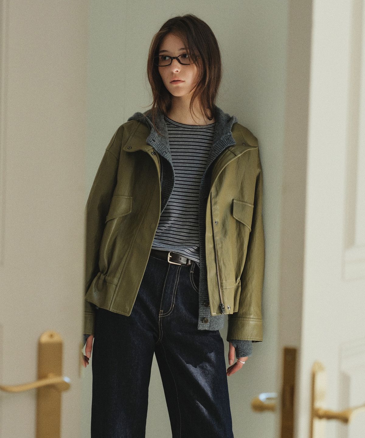올리브 데 올리브(OLIVE DES OLIVE) 로고 자수 스트라이프 져지 티셔츠 OW6AE9540
