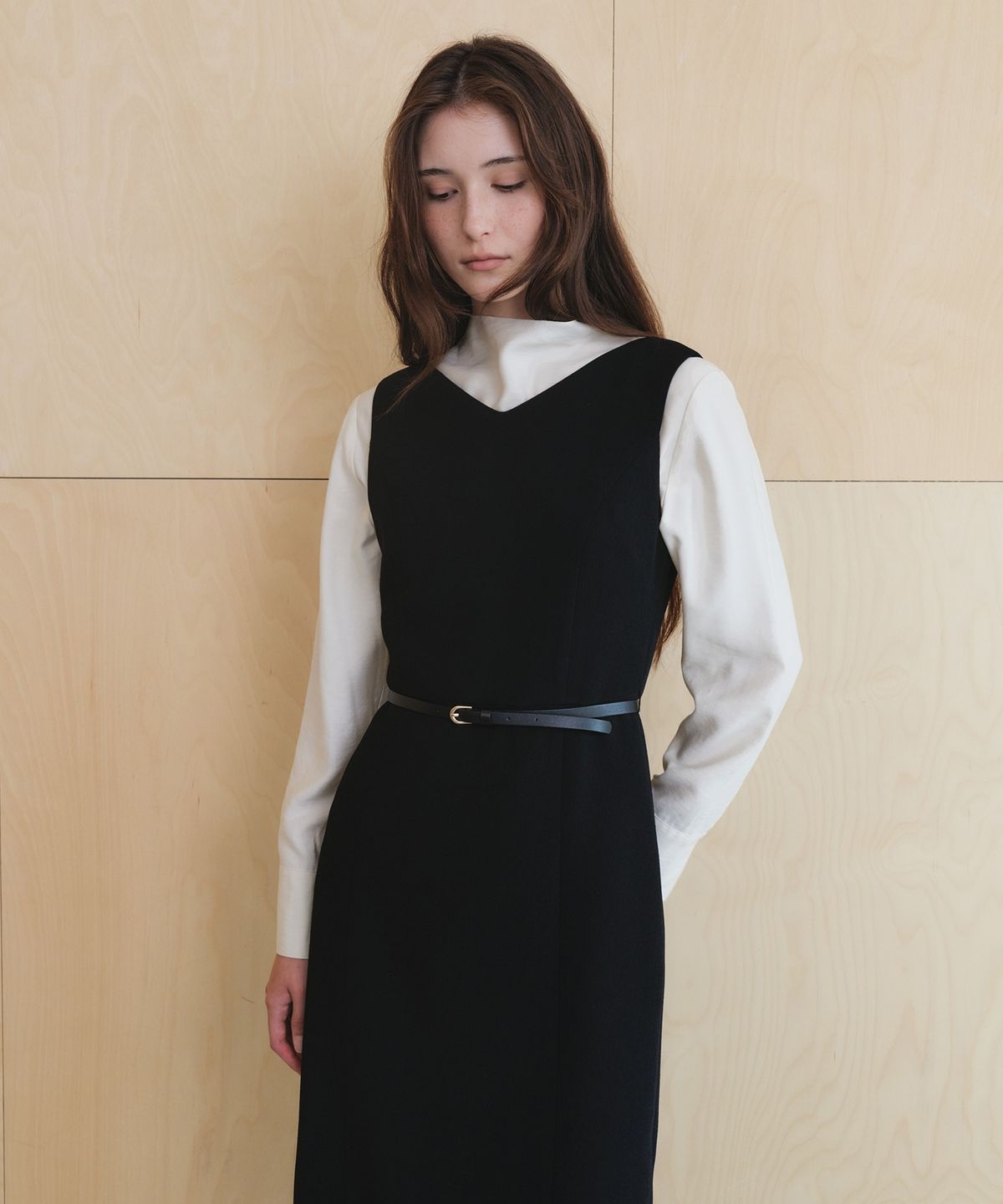 올리브 데 올리브(OLIVE DES OLIVE) 스카프 라운드블라우스 OE6AB8070