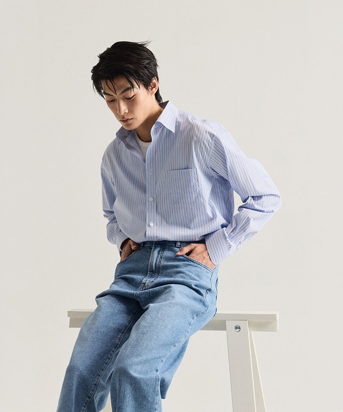 테일러채드(TAILORCHAD) 릴랙스드 스트레치 스트라이프 셔츠 (블루)