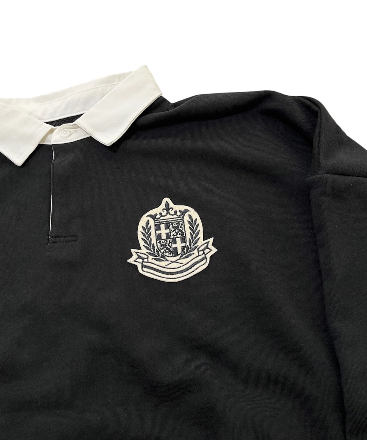 스케이터락(SK8ER ROCK) Crest Polo Sweatshirt (Black)