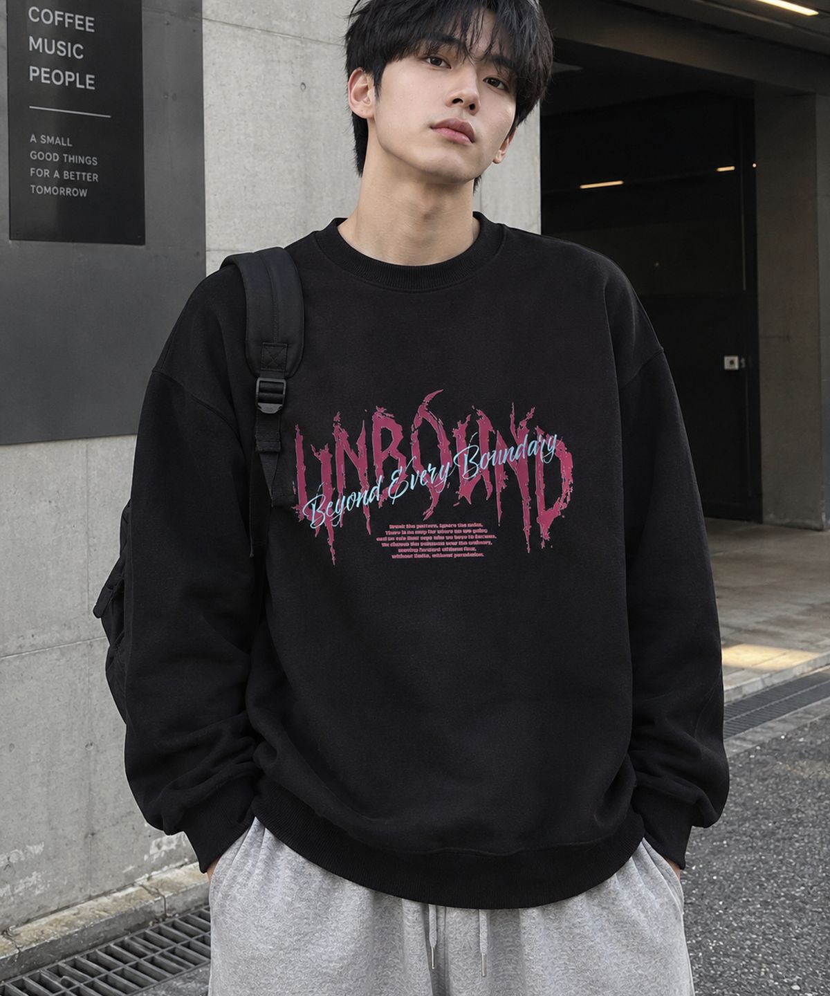 도톤(DOTON) UNBOUND SPIRIT SWEATSHIRT (Navy)