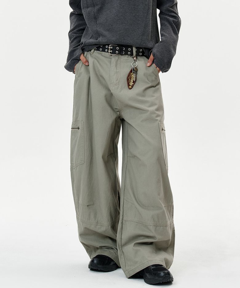 Side Zip Pocket Curved Pants - beige