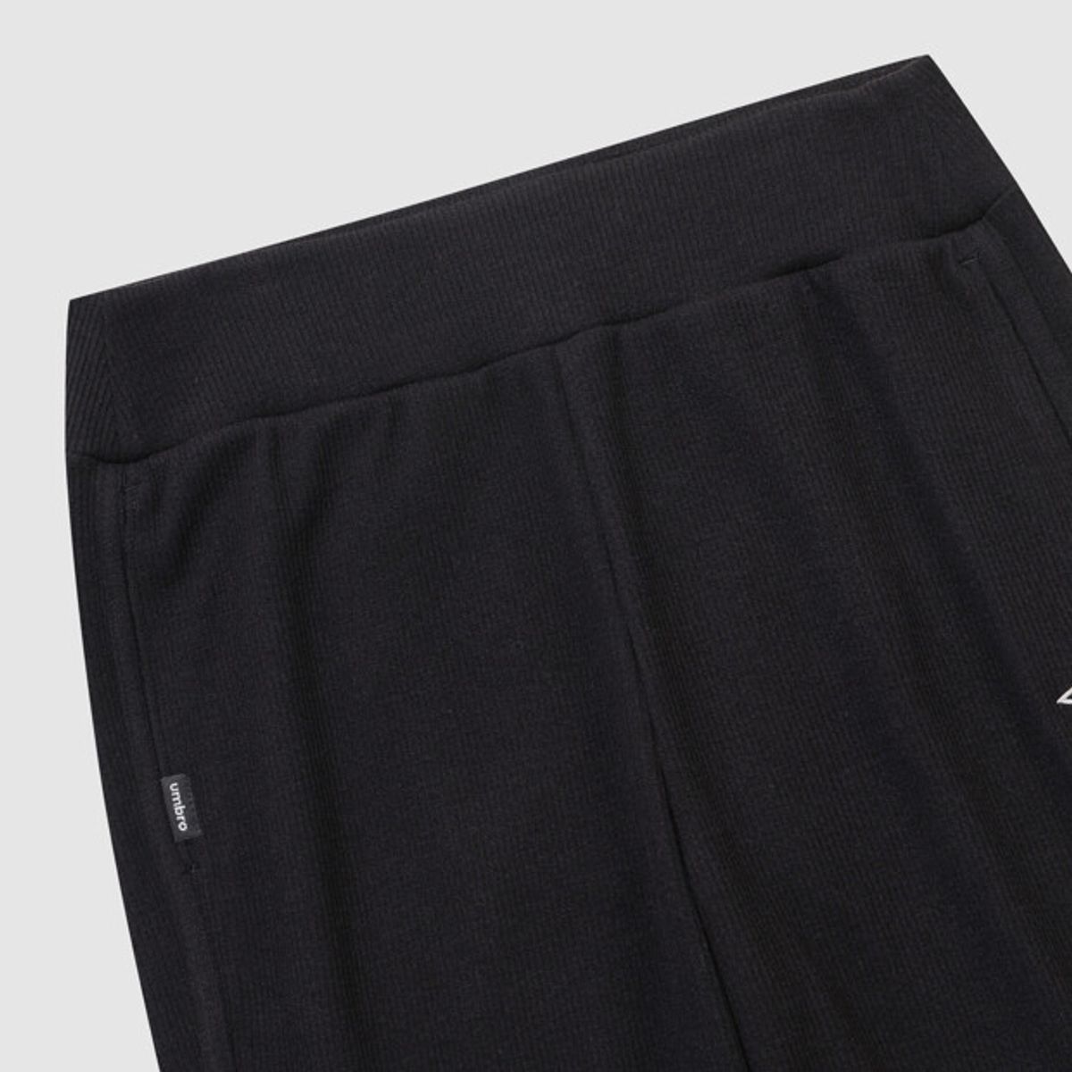 엄브로(UMBRO) 우먼스 골지 세미 와이드 팬츠 블랙 UR322CFP99