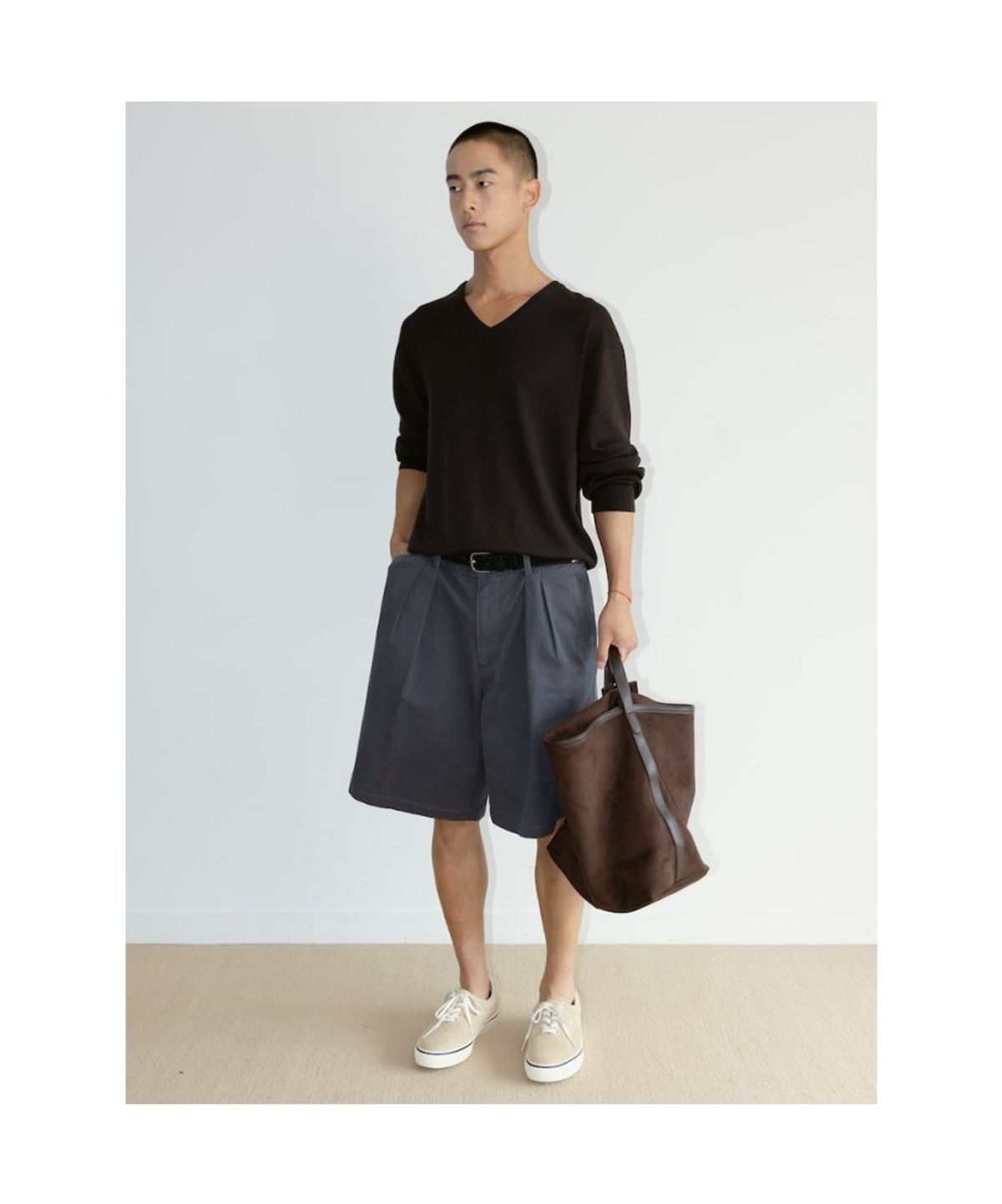 디애퍼처(THE APERTURE) [Unisex] Cash V Neck Knit Top  Brown (TA6751U01D)