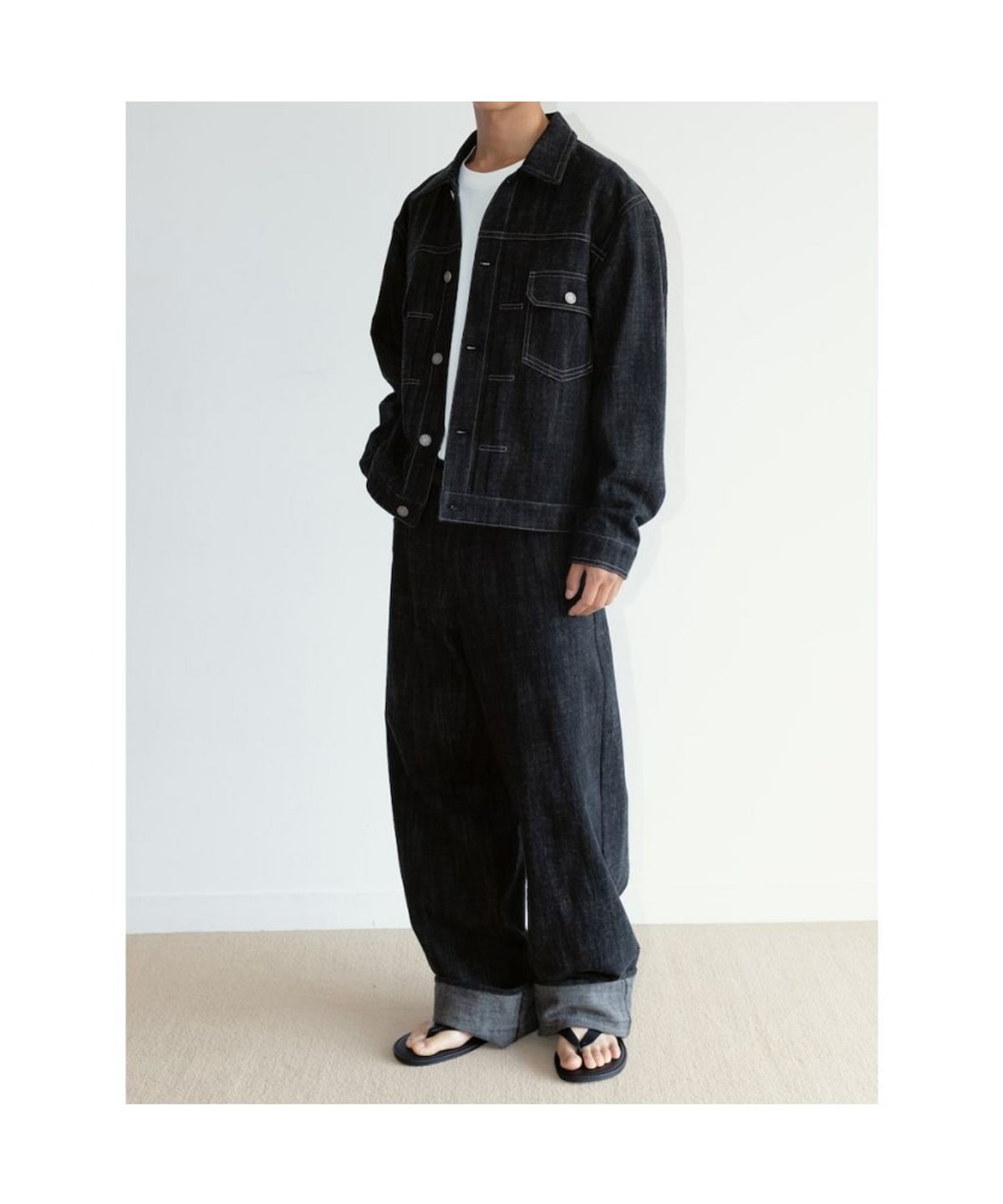 디애퍼처(THE APERTURE) [Unisex] Douglas Straight Pants  Black (TA6721U025)